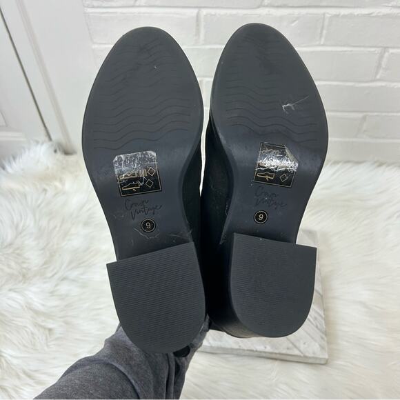 Crown Vintage Black Side Zipper Booties Size 9 - Picture 10 of 10